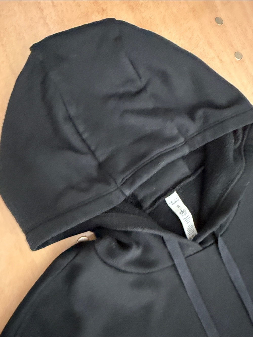 ALO Yoga Black Relaxed Pullover Hoodie - Picture 6 of 12